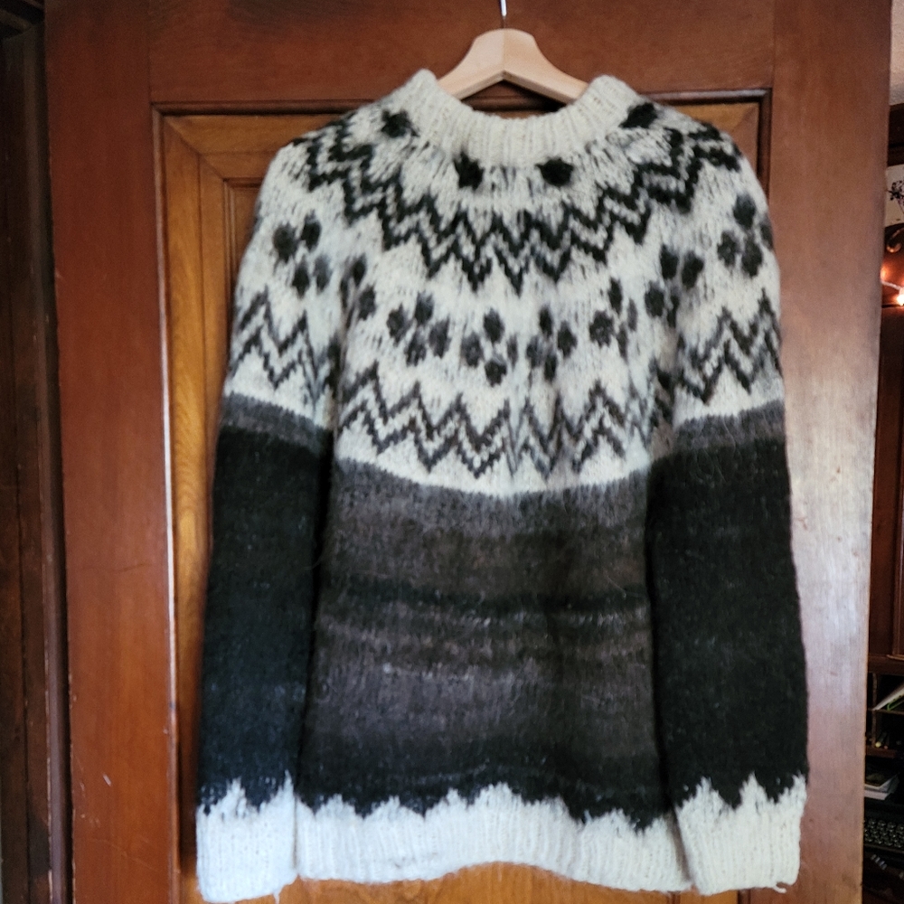 Hand-knit Scandinavian Fair Isle Sweater